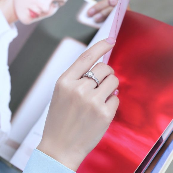 Certified 3ct. t.w. Moissanite Diamond Honeycomb Band Engagement Ring NEW - Picture 2 of 9